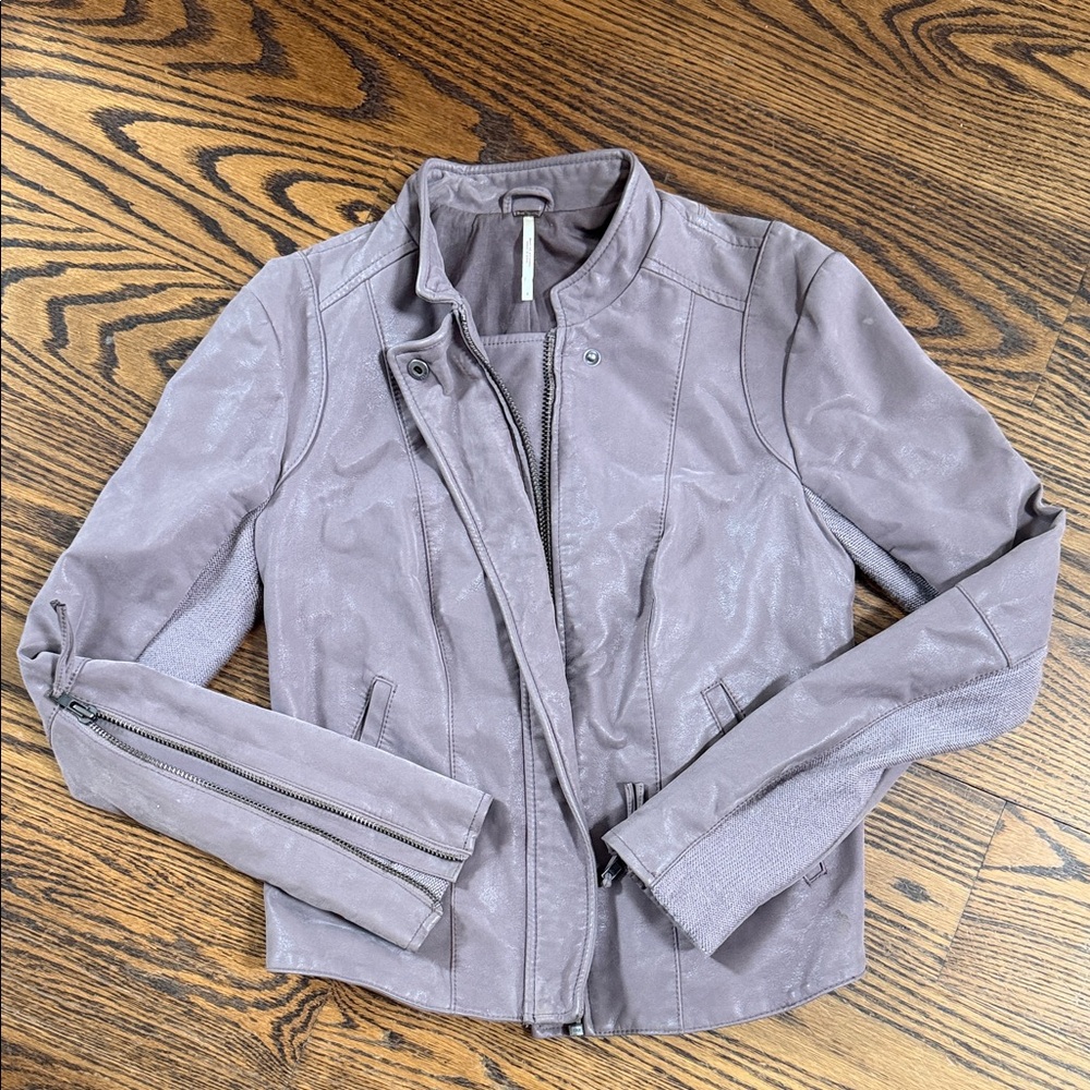 Free People gray/purple/mauve sz 4 faux leather moto Jacket COOL